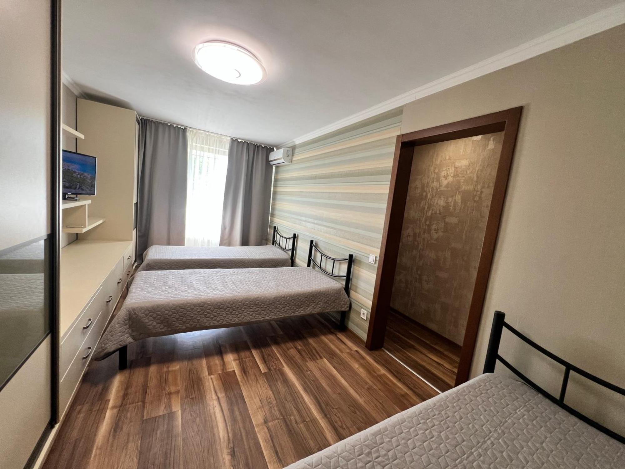 Seven Hotel Vyshneve Exterior foto